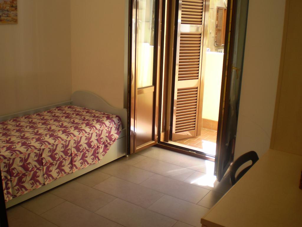 Trasteverooms La Bernardon Rome Exterior photo